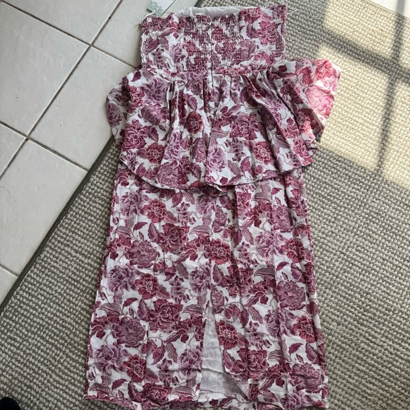 Tuckernuck Hyacinth House Rosewood Floral Roxanne Midi Dress - Picture 7 of 11